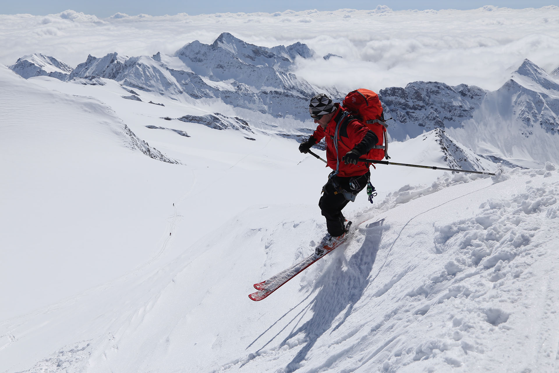 Ledeniška turna smuka iz vrha Grossvenedigerja 3666 m.