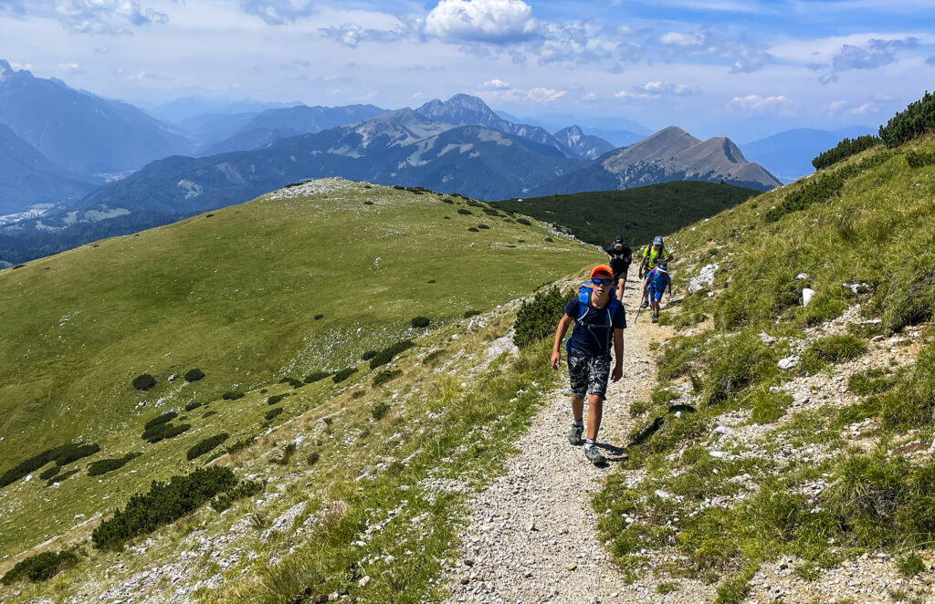 Vodene planinske ture in trekingi v Sloveniji in tujini