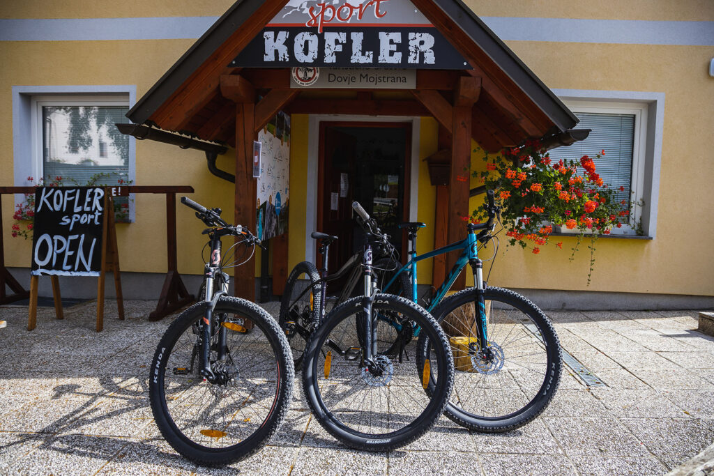 Rent a bikes and an e-bikes in Mojstrana