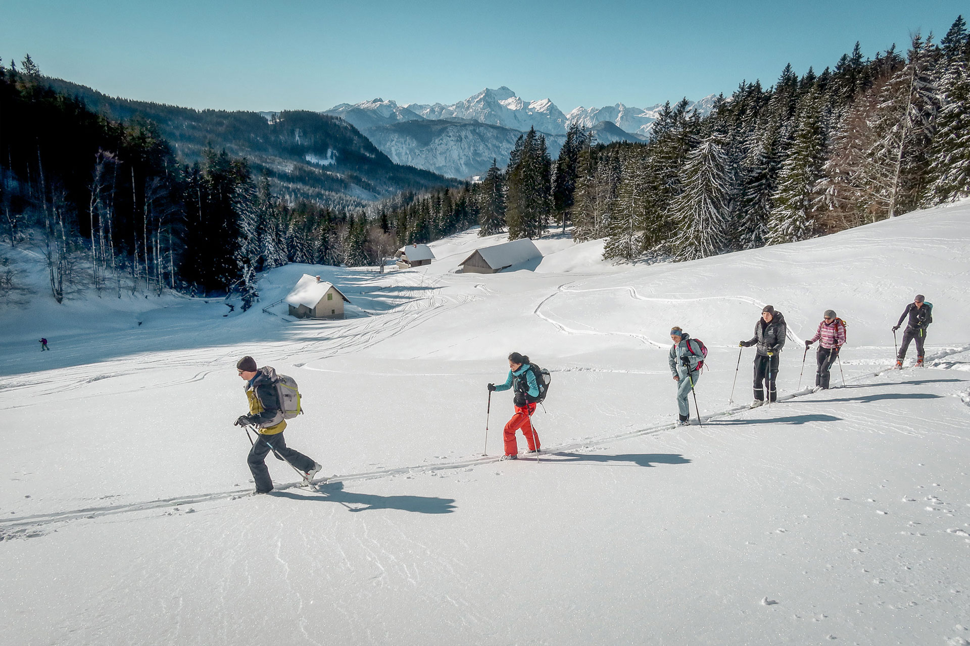 One day ski touring workshop includes basics of movement with ski touring equipment.