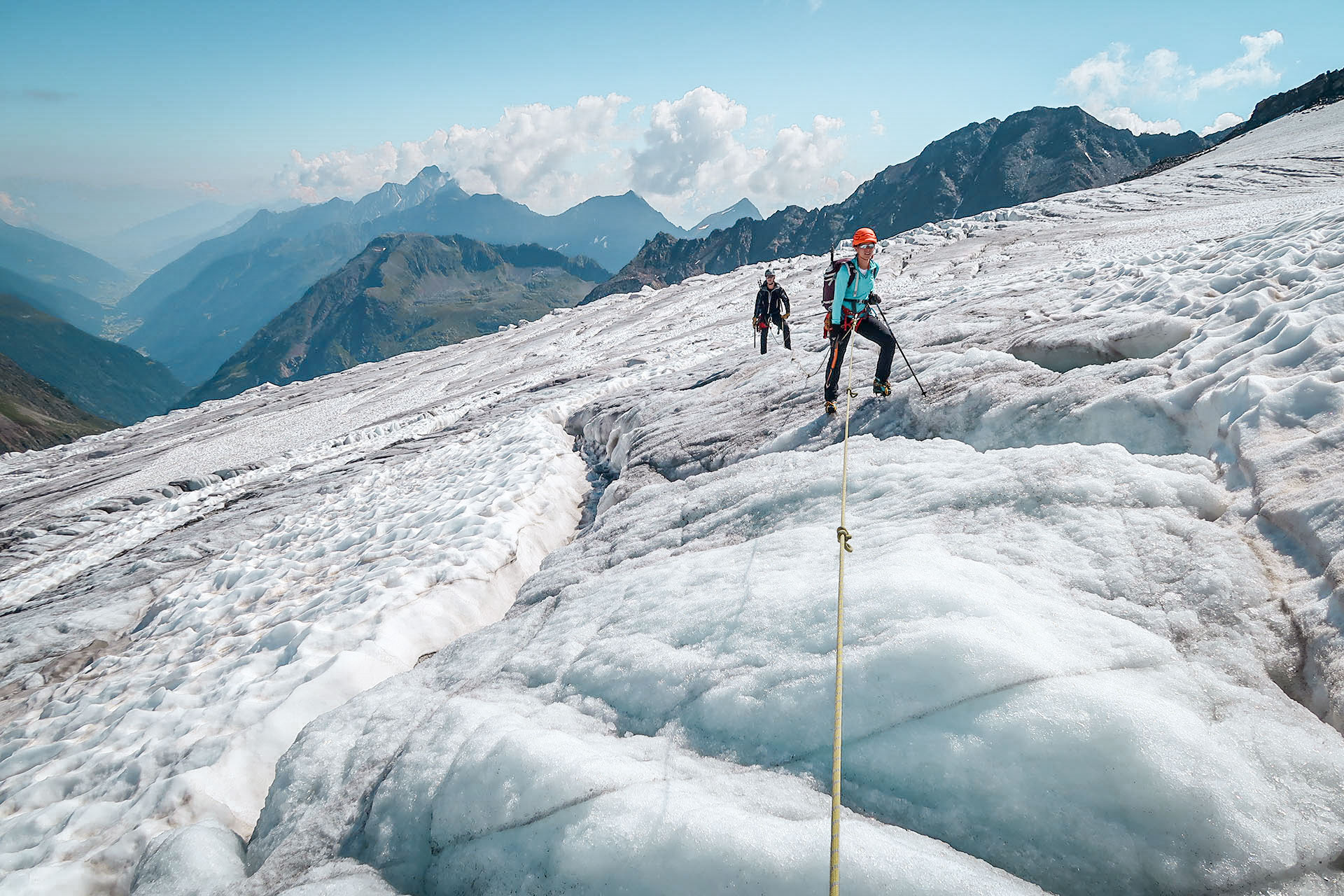 Traversing the Stubai Alps and ascending to the highest peak, Zuckerhütle.