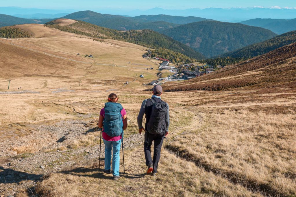 Hiking traverse in the Nockberge mountains