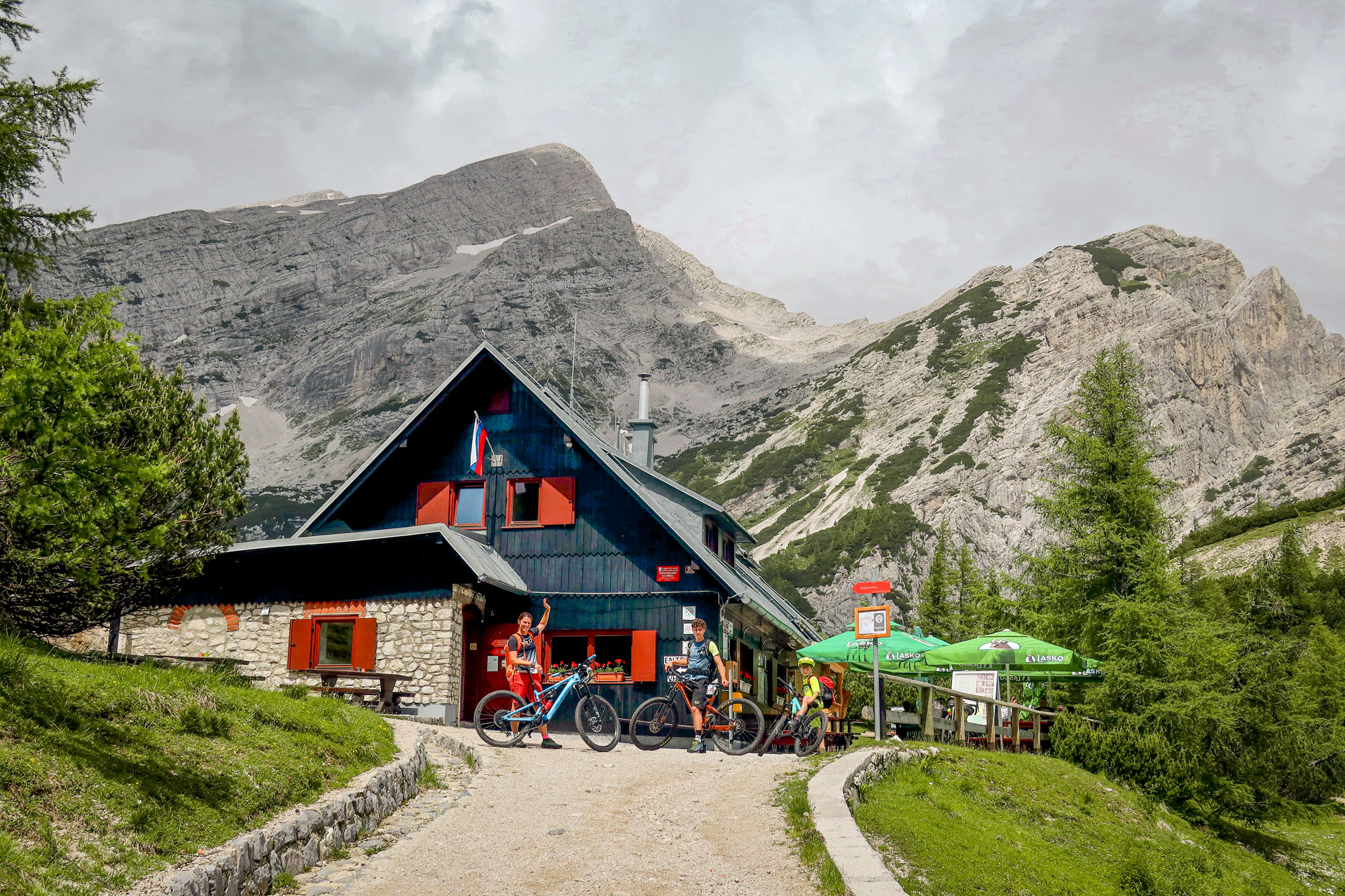 The ultimate MTB alpine challenge: Vršič & Kinder Surprise