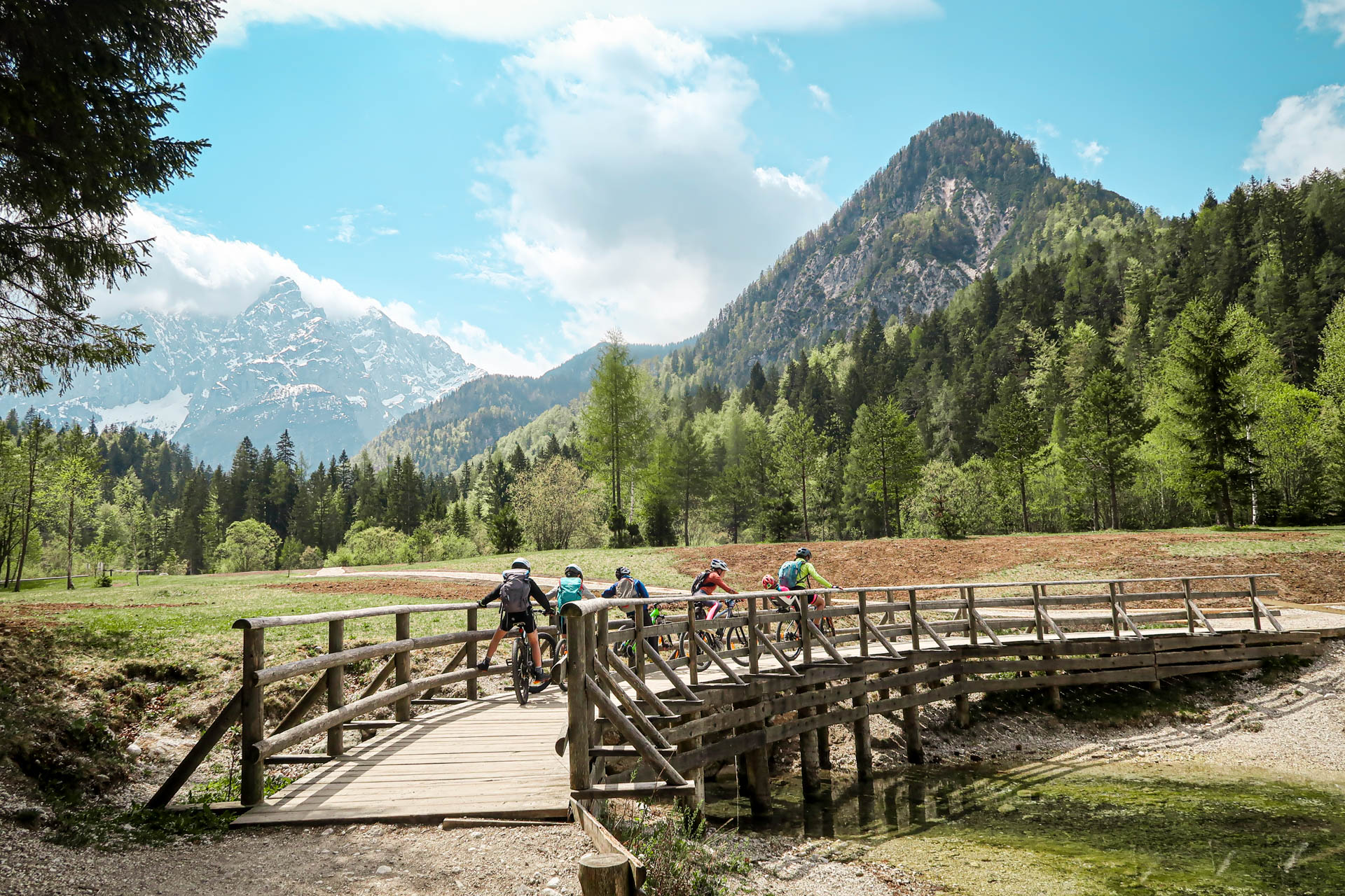Scenic cycling trip to Kranjska Gora, Jasna Lake and Mangart lakes