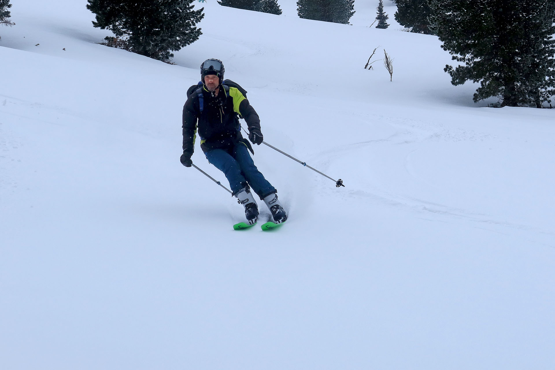 Private guided ski touring tours in Slovenia, Austria and Italy.