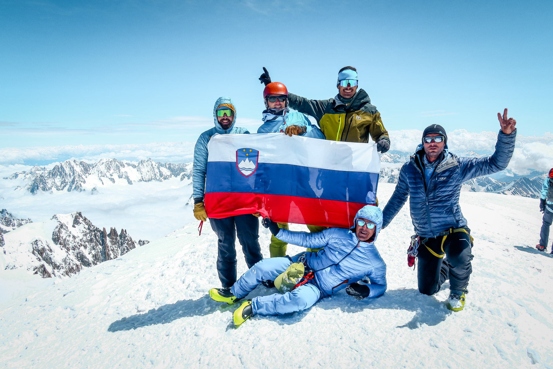 Turna smuka iz Mont Blanca nazaj v dolino in Chamonix.