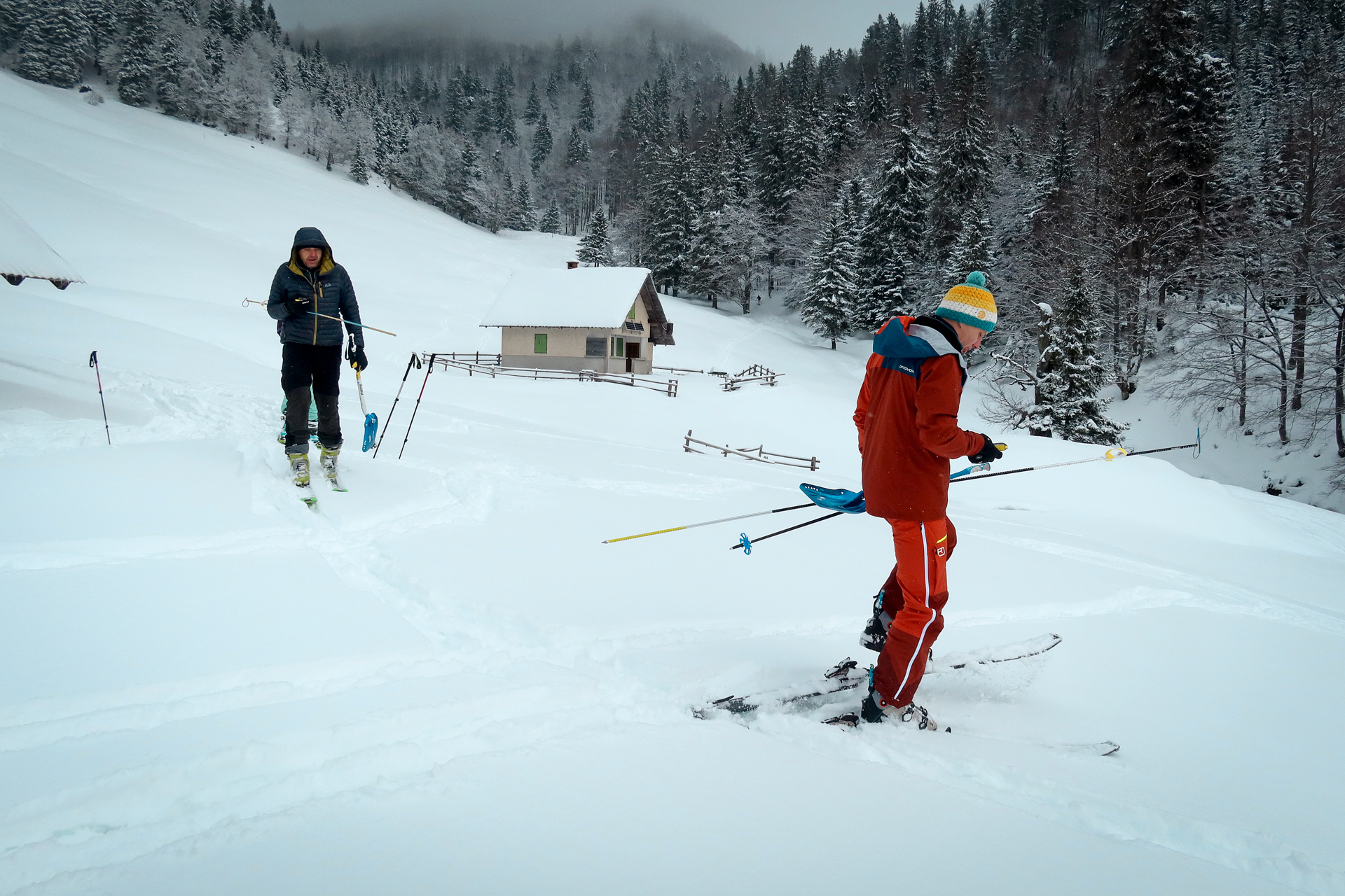 Beginner ski touring course with IFMGA mountain guides