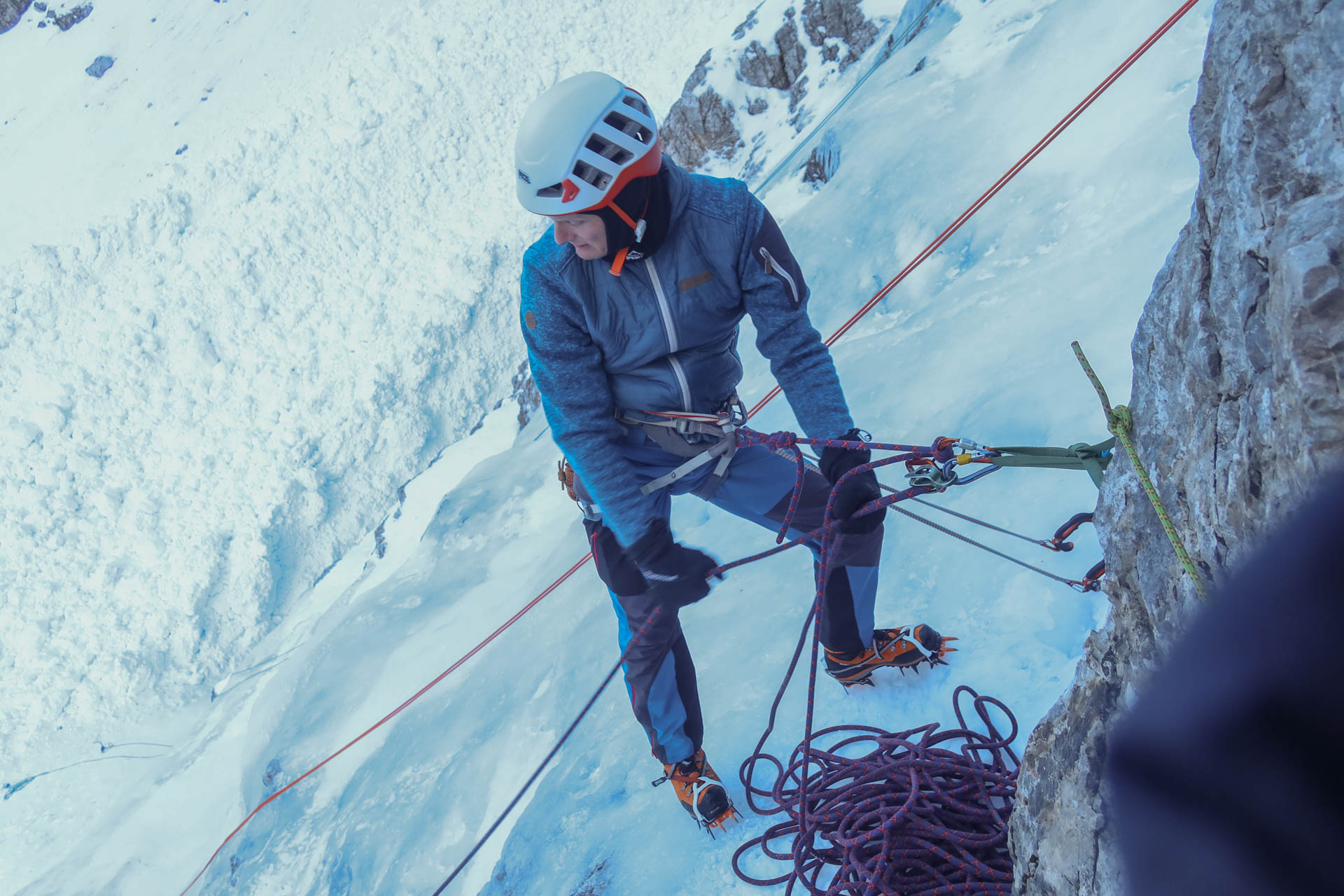 Vzpon z gorskim vodnikom v ferati Mojstrana